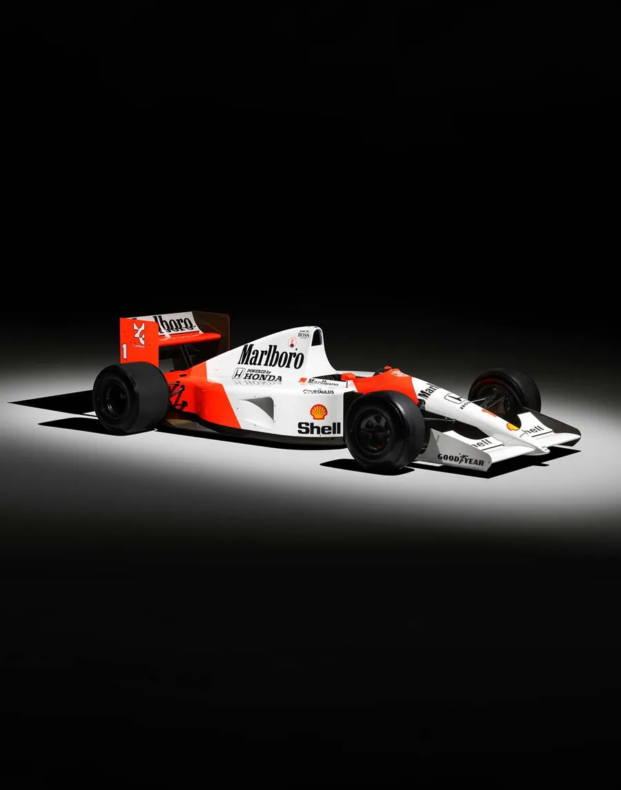 1991 McLaren MP4/6 in Marlboro livery